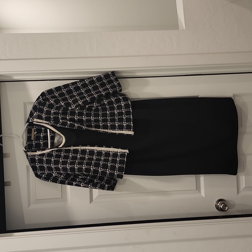 Maya brooke 2 piece dress suit